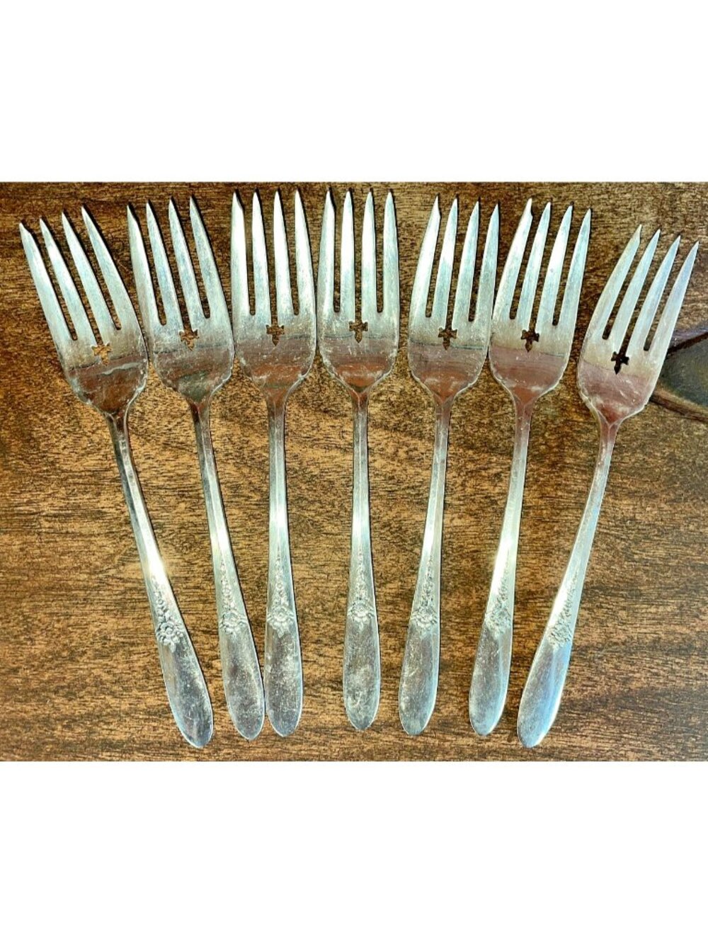 7 Oneida FANTASY Silverplate Salad Forks – Floral Handle & Cross Cutout Vintage